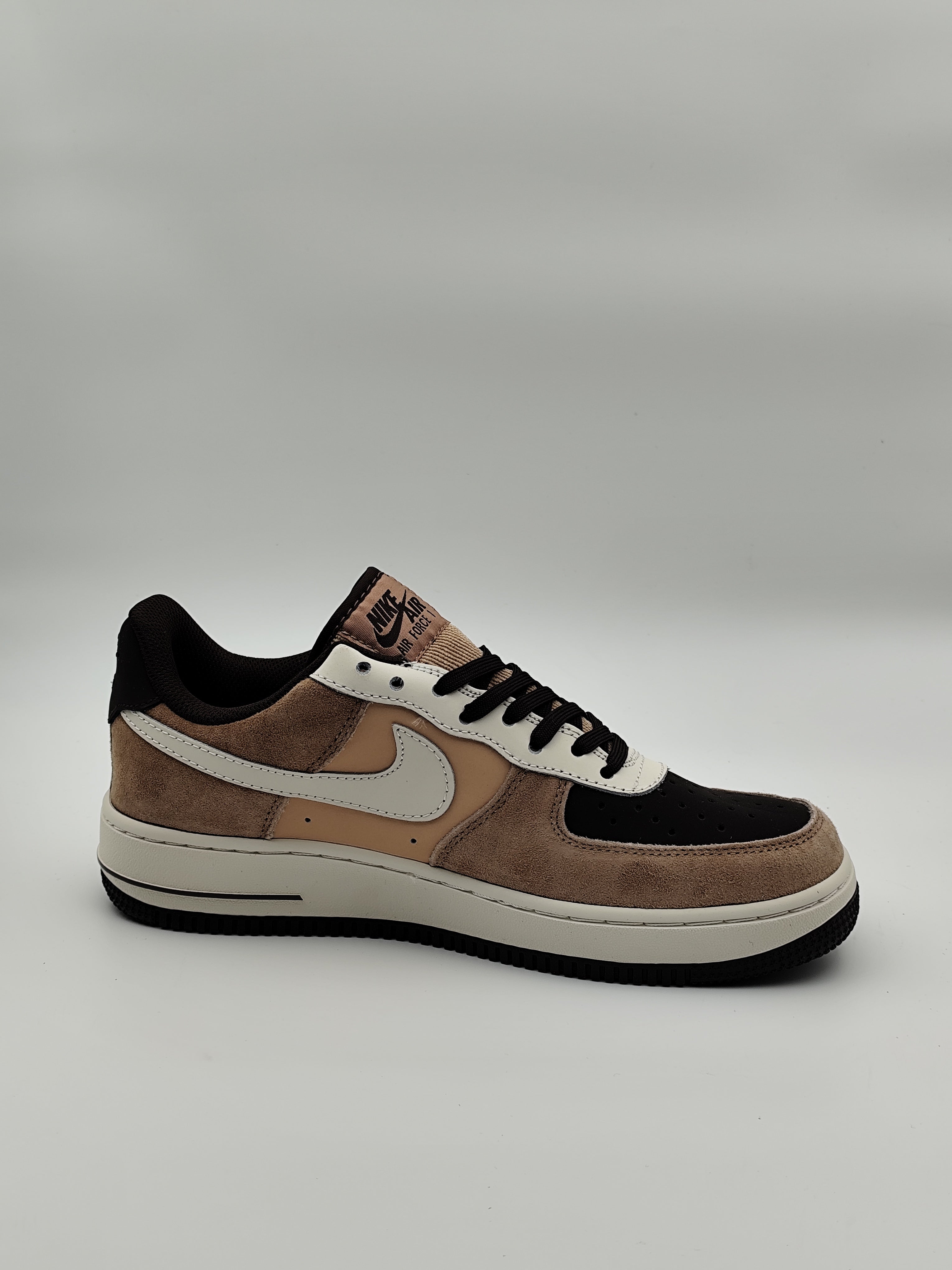 Nike Air Force 1 "Mocha"