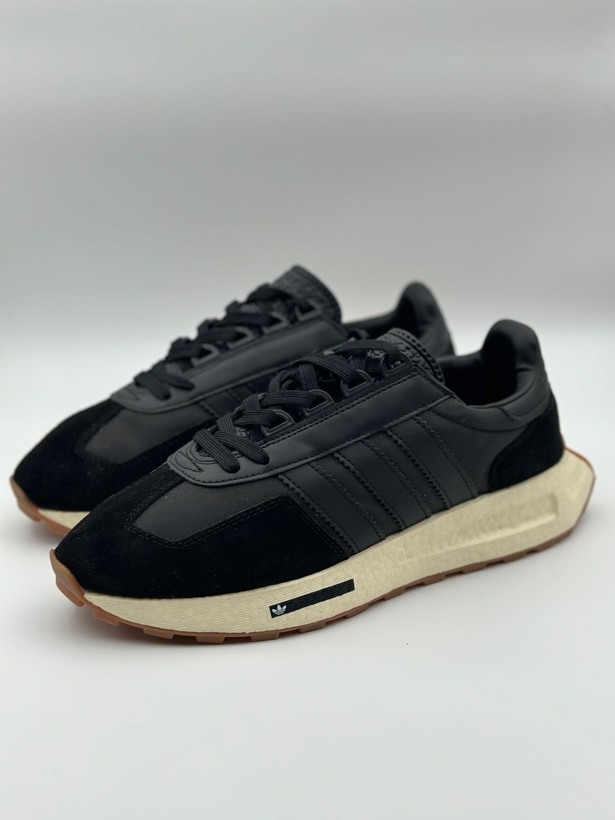 Adidas Retropy E5