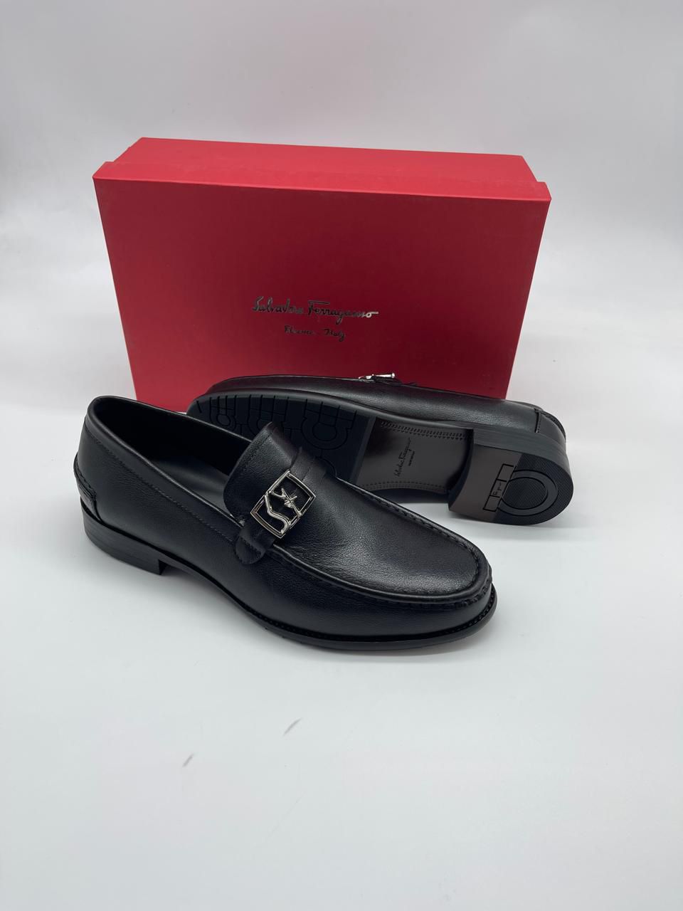 Salvatore Ferragamo Loafers "Leather Black"