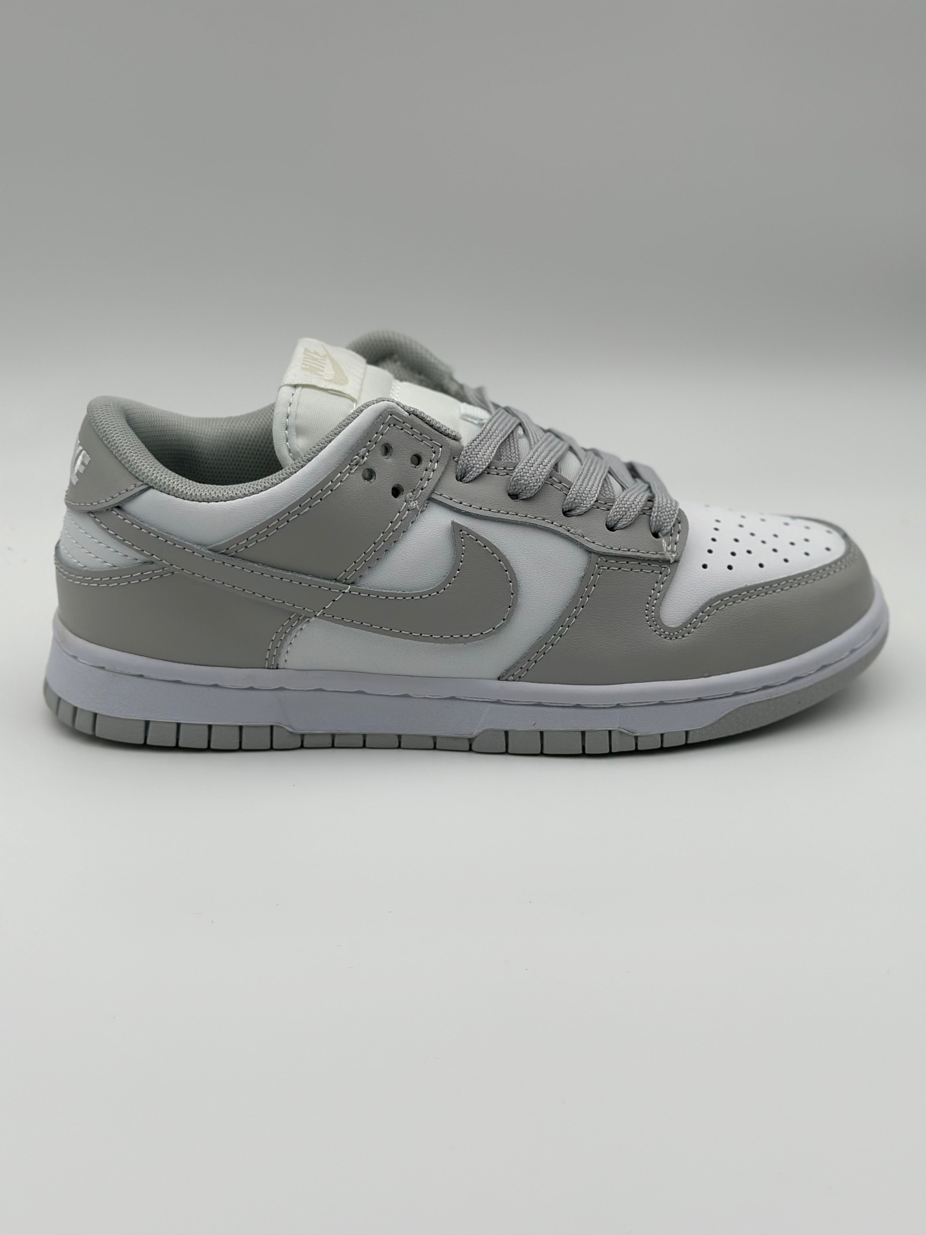 Nike Dunk Low "Grey Fog"