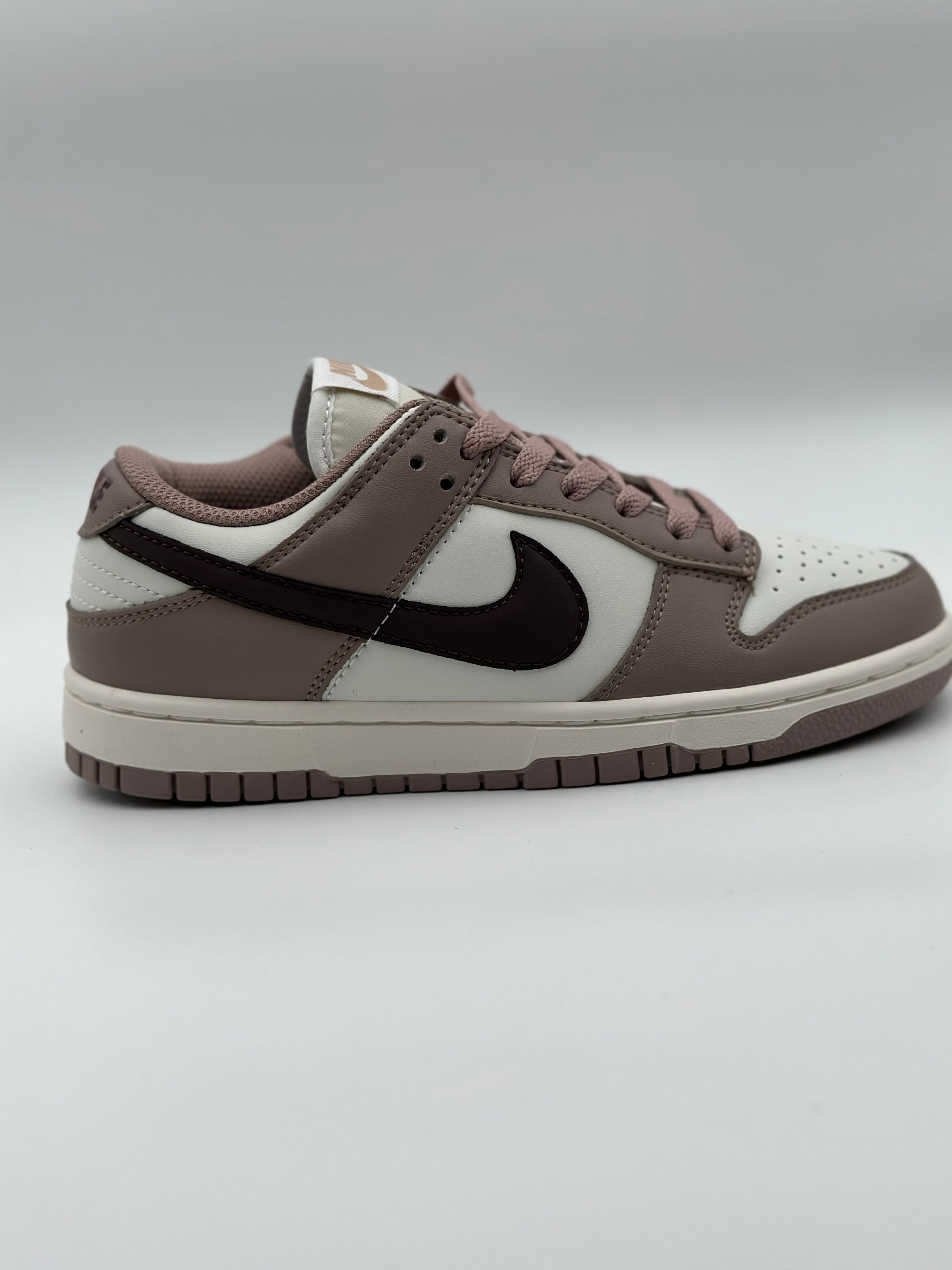 Nike Dunk Low "Diffused Taupe"