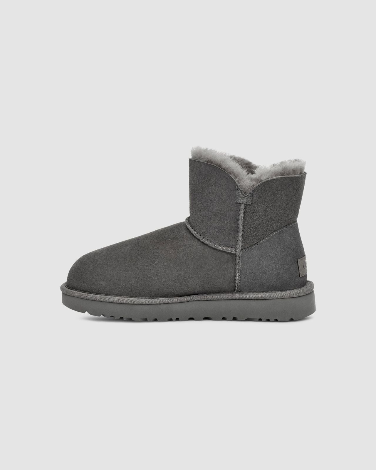 UGG Mini Bailey Button "Grey"